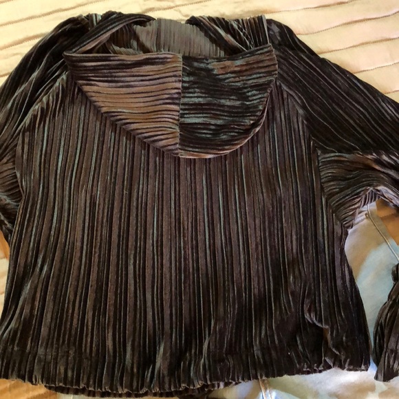 - Rachel Roy textured velour hoodie size medium - Picture 2 of 12